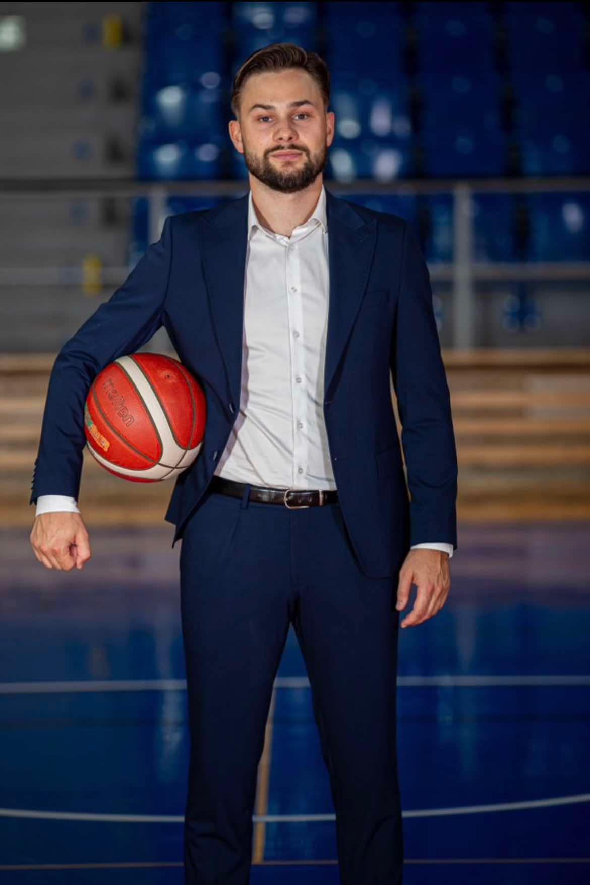 MARTIN VANĚK